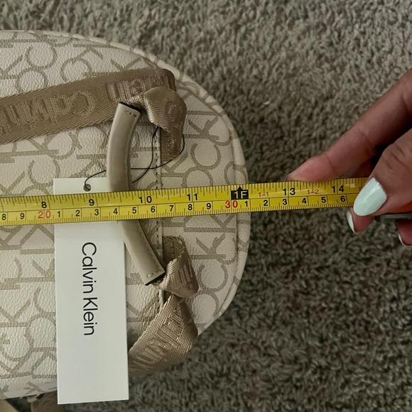 NWT Calvin Klein Logo Backpack Medium - Picture 5 of 10